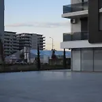 Apartment By The Lake With A View