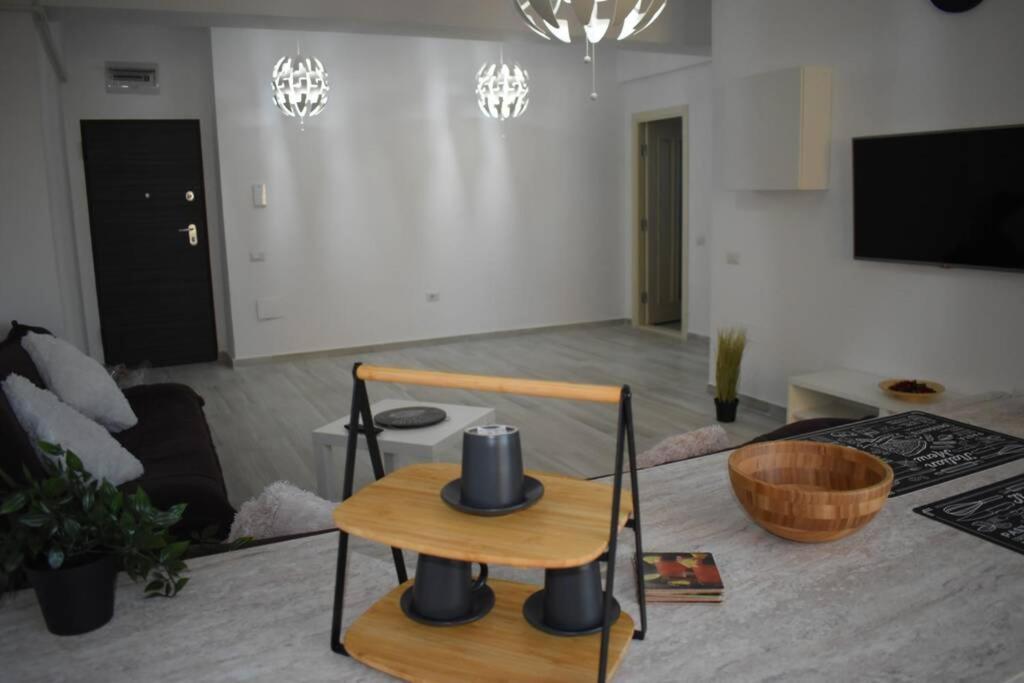 Apartment By The With A View Mamaia